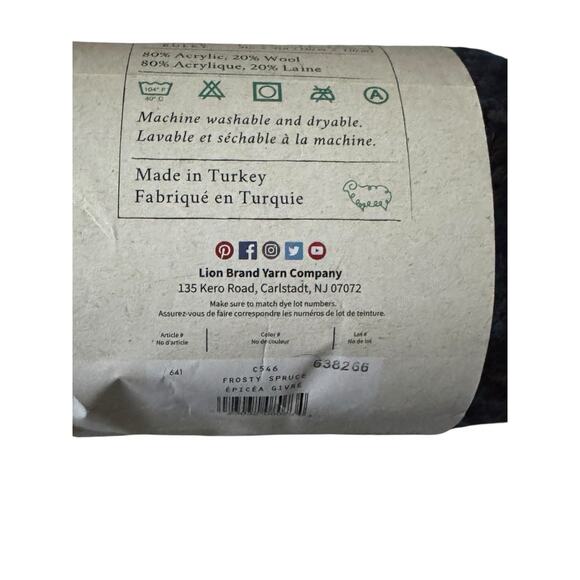 Lion Brand Yarns Wool Ease Frosty Spruce #6 Super Bulky 174 Yards Bonus Bundle - Picture 5 of 8